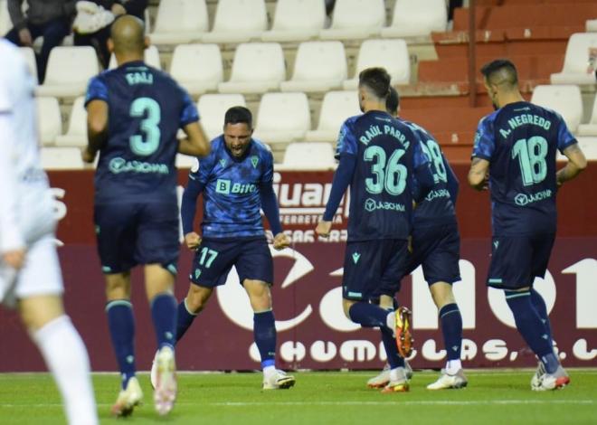 Andone celebra el gol en Albacete (Foto: Cádiz CF).