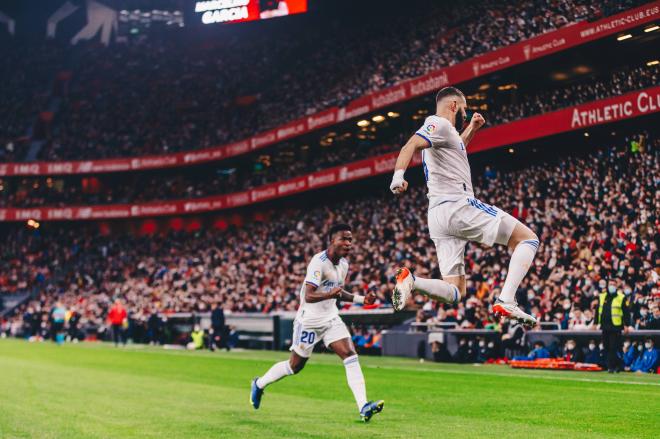 Karim Benzema celebra su primer gol al Athletic (Foto: Cordon Press).