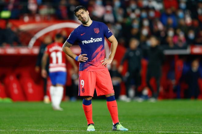 Luis Suárez, en el Granada-Atlético de Madrid (Foto: Cordon Press).