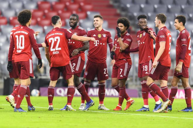 Varios jugadores del Bayern celebran un gol (Foto: Cordon Press).