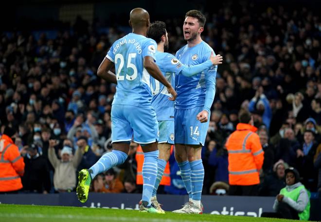 Aymeric Laporte celebra un gol con el Manchester City de Guardiola (FOTO: Cordón Press).