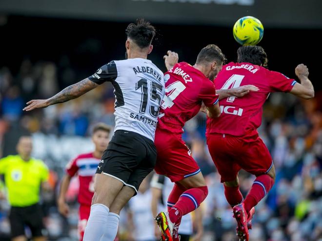 Ni el gol de Alderete pudo acercar al Valencia CF a la Champions League (Foto: Valencia CF).