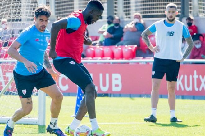 Iñaki Williams, Dani e Iñigo, aquí entrenando en Lezama, tiene cita en Copa el 6 de enero ante el Mancha Real de Jaén (Foto: Athletic Club).