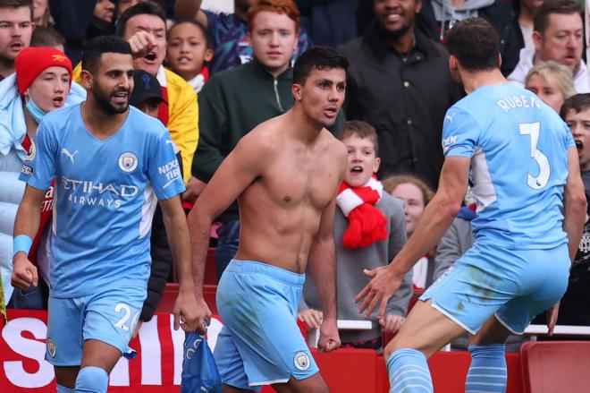 Rodrigo celebra su gol al Arsenal (Foto: MCFC).