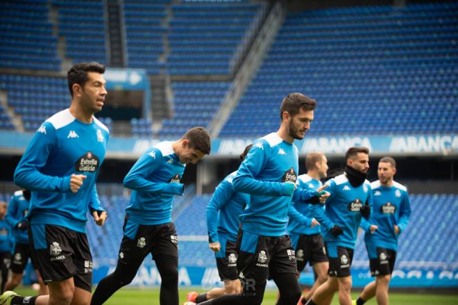 Los jugadores del Dépor entrenando en Riazor (Foto: RCD).