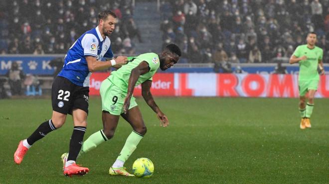 Iñaki Williams, frente al Alavés en Mendizorrotza (Foto: Athletic Club).