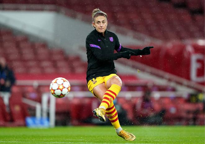Alexia Putellas, en un calentamiento con el Barça (Foto: Cordon Press).