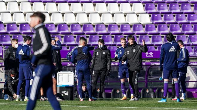 Pacheta, en un entrenamiento del equipo en el Estadio José Zorrilla (Foto: Real Valladolid).