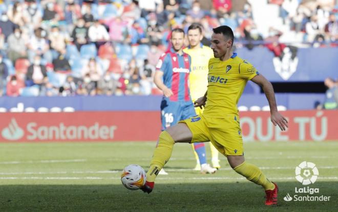 Fede San Emeterio, durante el Levante-Cádiz (Foto: LaLiga).