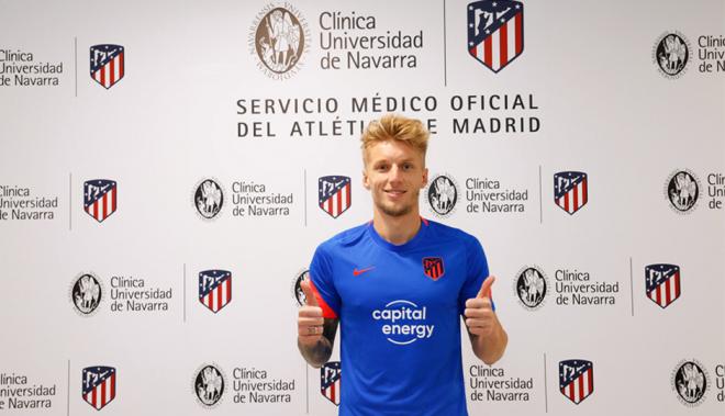 Daniel Wass, en su reconocimiento médico con el Atlético de Madrid (Foto: ATM).
