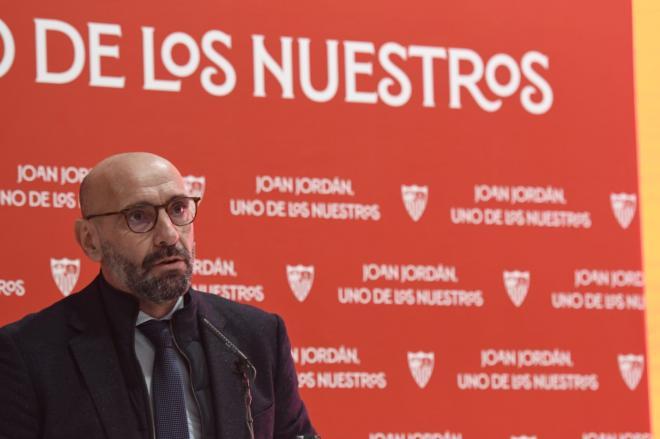 Monchi, director general del Sevilla, en el acto de renovación de Joan Jordán (Foto: Kiko Hurtado).