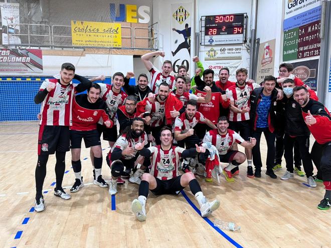 El Fertiberia Puerto Sagunto logra la cuarta victoria consecutiva en Sarrià