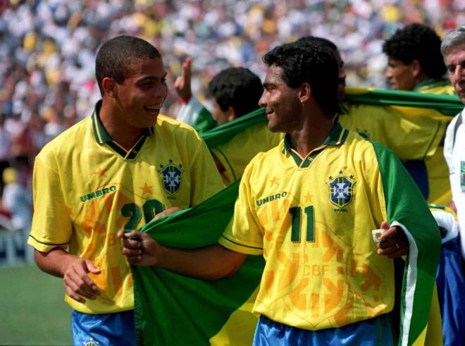 Ronaldo y Romario, tras ganar el Mundial de 1994.