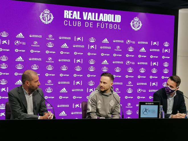 Iván Sánchez, en su presentación como nuevo jugador del Real Valladolid.