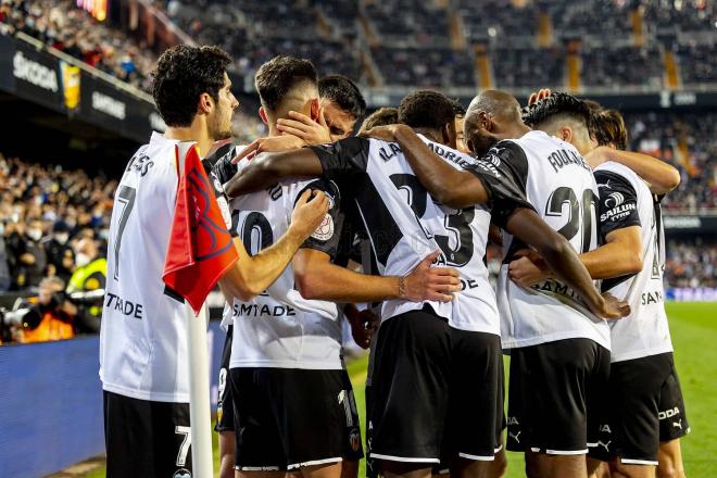 El equipo celebra el gol de Hugo Duro (Foto: Valencia CF).