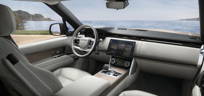 El interior del Jaguar Land Rover.