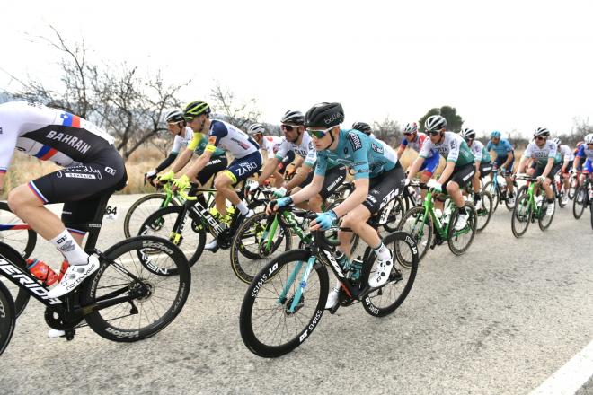 Matteo Moschetti se impone en el sprint en Torrevieja
