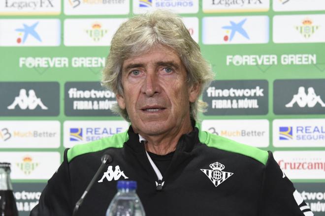 Manuel Pellegrini, en la rueda de prensa de este sábado (Foto: Kiko Hurtado).