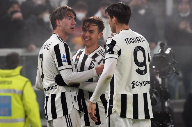 Dusan Vlahovic, Paulo Dybala y Morata en un partido con la Juventus (Foto: Cordon Press).