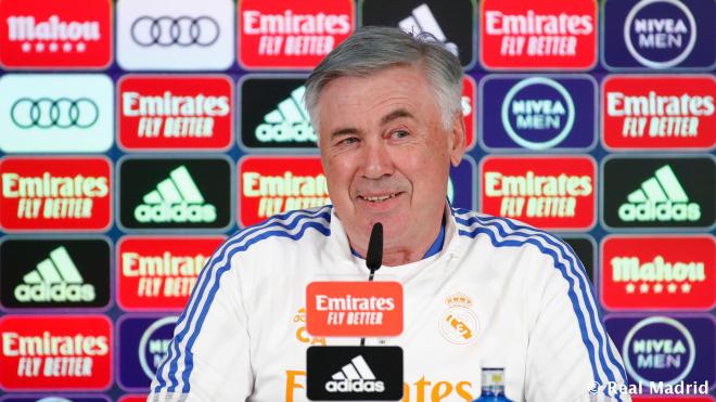Carlo Ancelotti, en sala de prensa (Foto: RM).