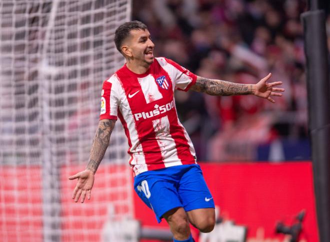 Ángel Correa festeja un gol con el Atlético de Madrid (Foto: Cordon Press).