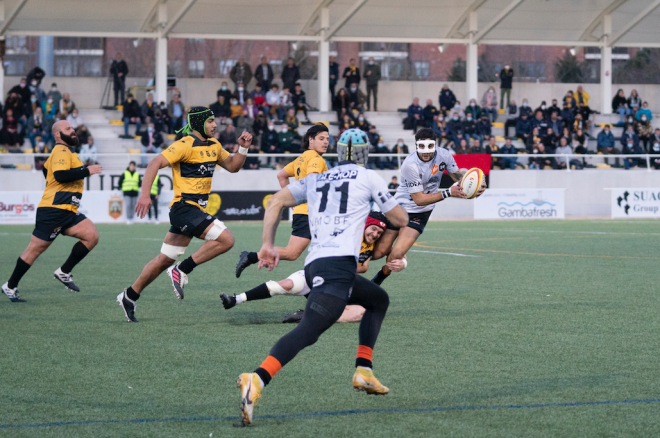 Luces y sombras para Les Abelles en un sábado lleno de rugby