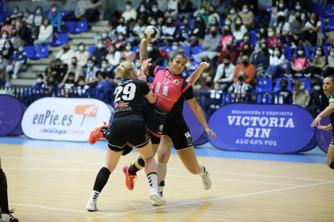 Talita Alves, en la vuelta de los cuartos de la EHF European Cup.