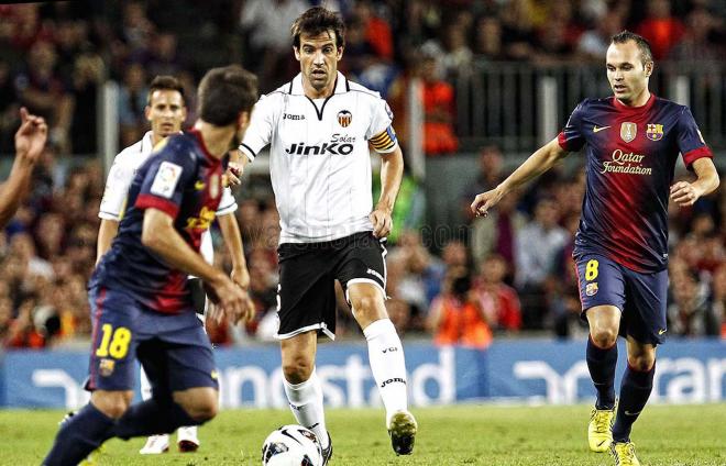 David Albelda estará presente en el partido del 'Triplete' pero no jugará por lesión (Foto: Valencia CF)