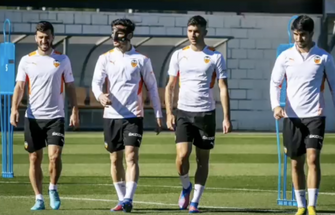 Gayà, Hugo Guillamón, Hugo Duro y Soler (Foto: Valencia CF)
