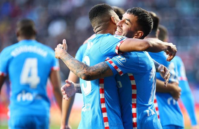 Correa celebra uno de los goles en Pamplona (Foto: ATM).