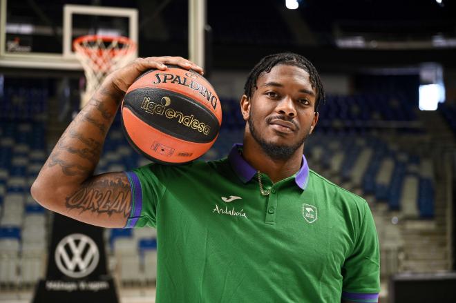 Cameron Oliver, en su presentación como nuevo jugador del Unicaja (Foto: UnicajaB/Fotopress).