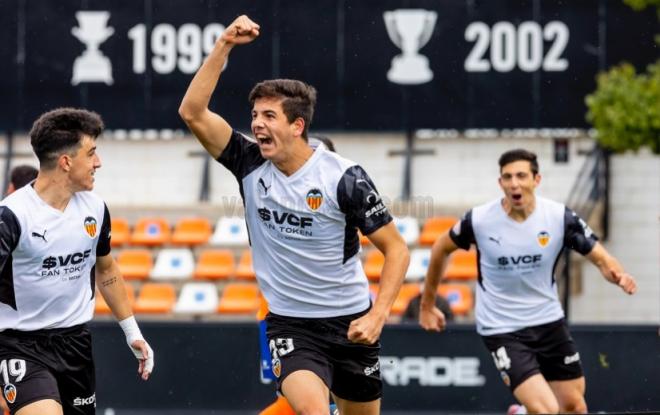 Facu González metió el primer gol para el VCF Mestalla (Foto: Valencia CF)