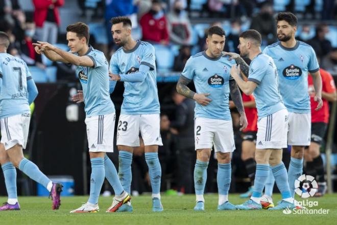 Los jugadores del Celta, tras el gol de Denis al Mallorca (Foto: LaLiga).