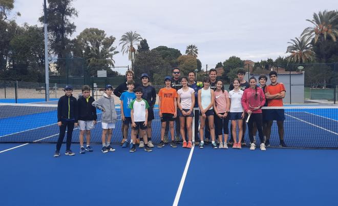 El Club Español de Tenis incorpora las pistas del siglo XXI y se convierte en el mayor de la Comun