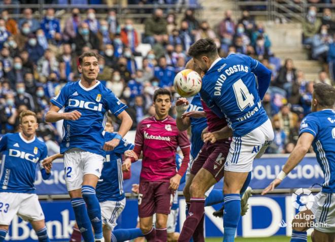 Enrique Clemente, en el partido del Sanse frente al Oviedo (Foto: LaLiga).