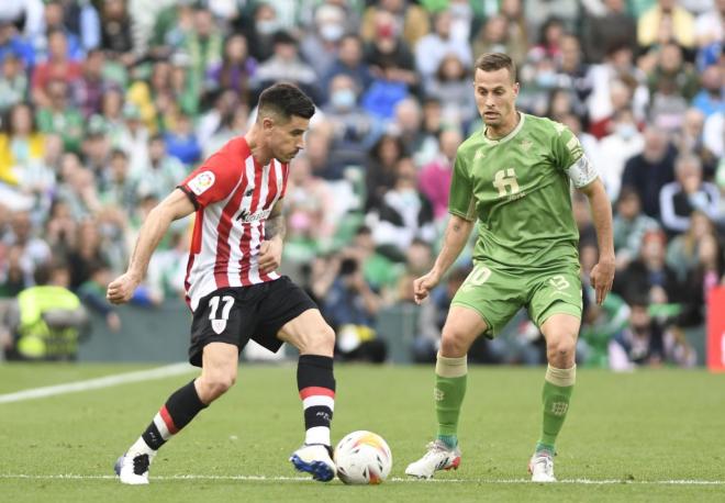 Yuri ante el Betis en el Villamarín (Foto: Kiko Hurtado).