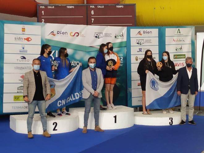 Podio por clubs en el Campeonato de España infantil de invierno de natación (Foto: FAN).