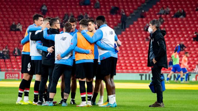 Piña en el calentamiento del Athletic ante el Getafe en San Mamés (Foto: Athletic Club).