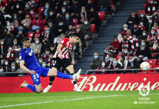 Yuri marcaba así ante el Getafe un buen gol para el Athletic Club en San Mamés (Foto: LaLiga).