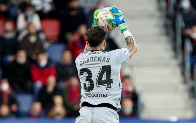 Cárdenas, durante el Osasuna-Levante (Foto: LaLiga).