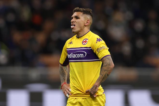 Lucas Torreira, en un partido con la Fiorentina (Foto: Cordon Press).