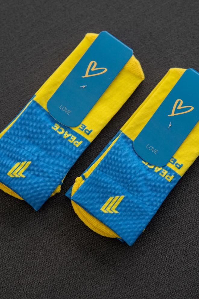Peace Ukraine, el calcetín solidario para ayudar al pueblo de Ucrania