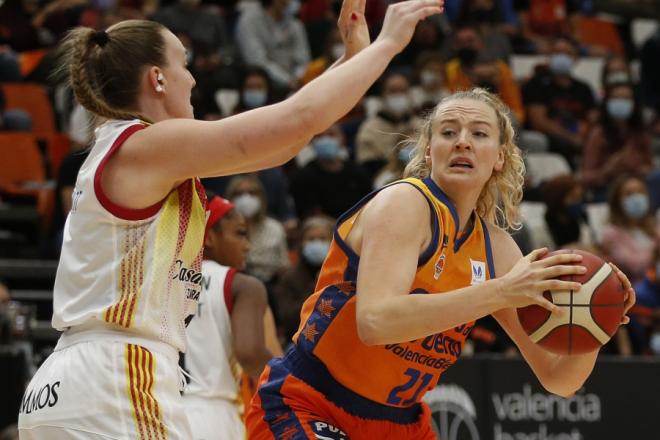 Las anfitrionas se estrenan en la Copa ante Casademont Zaragoza