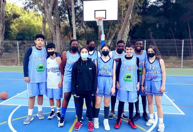 Equipos de baloncesto 3x3 del colegio La Goleta de Málaga.