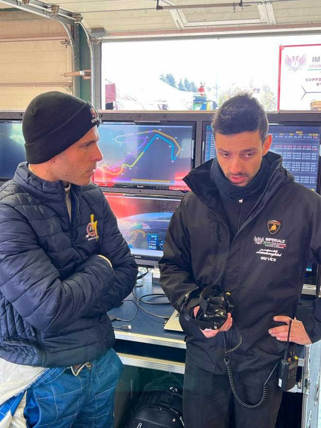 Manu Bejarano competirá en la Super Trofeo Lamborghini.