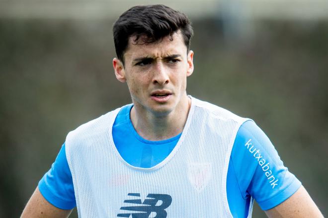 El getxotarra Oier Zarraga entrenando en Lezama (Foto: Athletic Club).