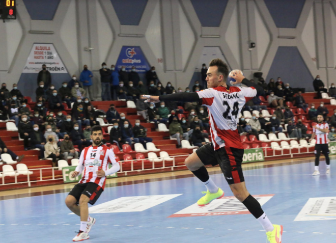 El Fertiberia vuelve a mostrar su mejor cara ganando al Zarautz (Foto: Paloma Conesa)