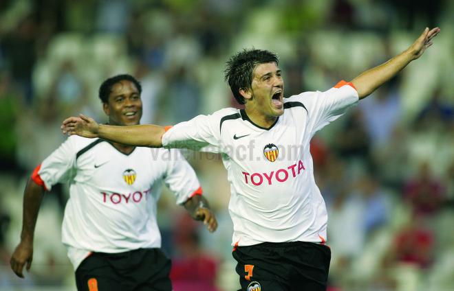 David Villa celebra un gol (Foto: Valencia CF)