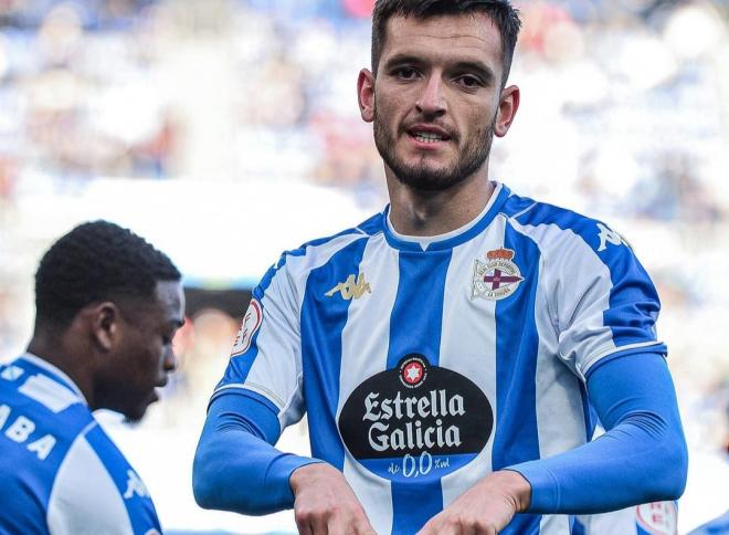 Adrián Lapeña celebrando su gol ante al Rayo Majadahonda (Foto: RCD).