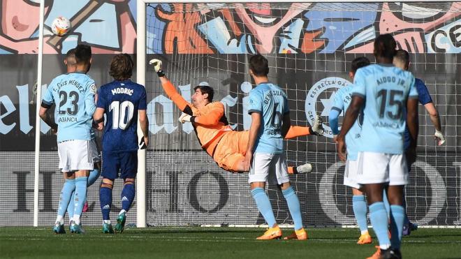 Paradón de Thibaut Courtois en el Celta-Real Madrid (Foto: RMCF).